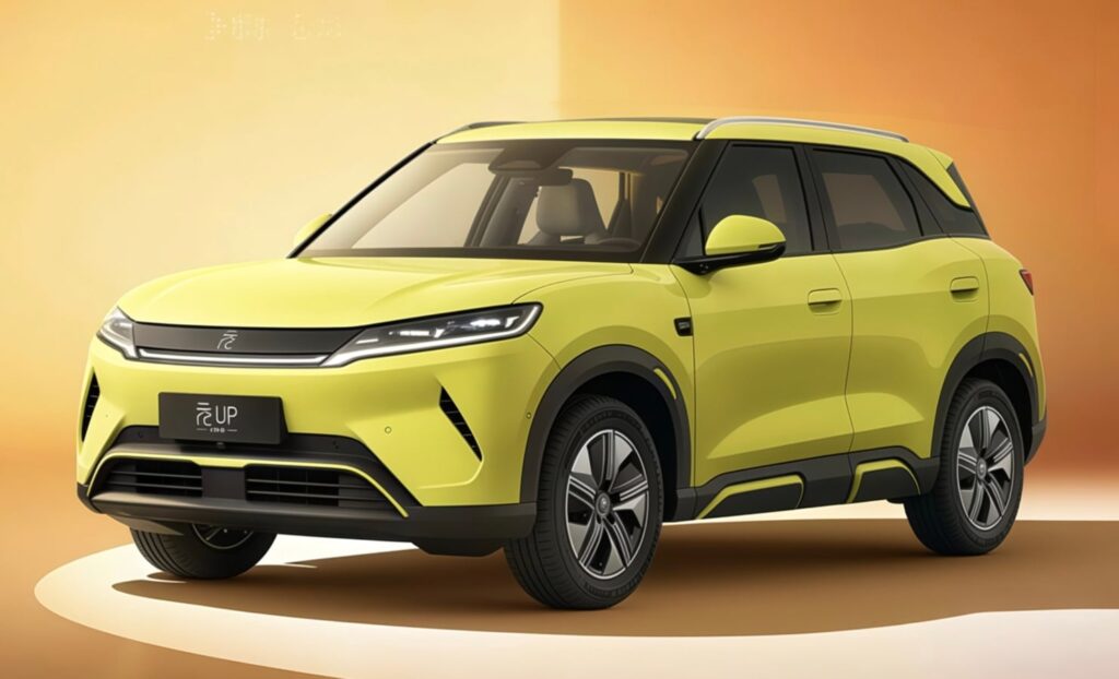 BYD Atto 2 2027 модельного года на официальной презентации в Китае
